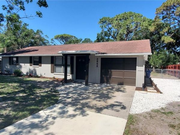 2848 E MARK DRIVE , SARASOTA, FL 34232