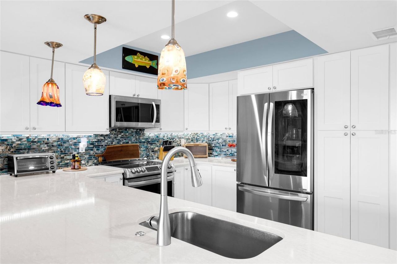 121 Lagoon Court, New Smyrna Beach, FL 32169 Photo