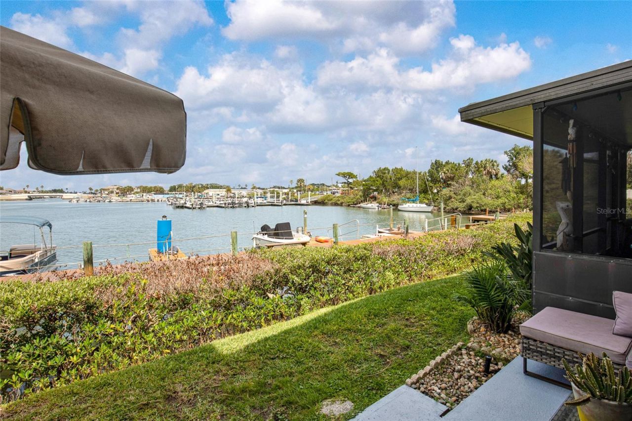 121 Lagoon Court, New Smyrna Beach, FL 32169 Photo