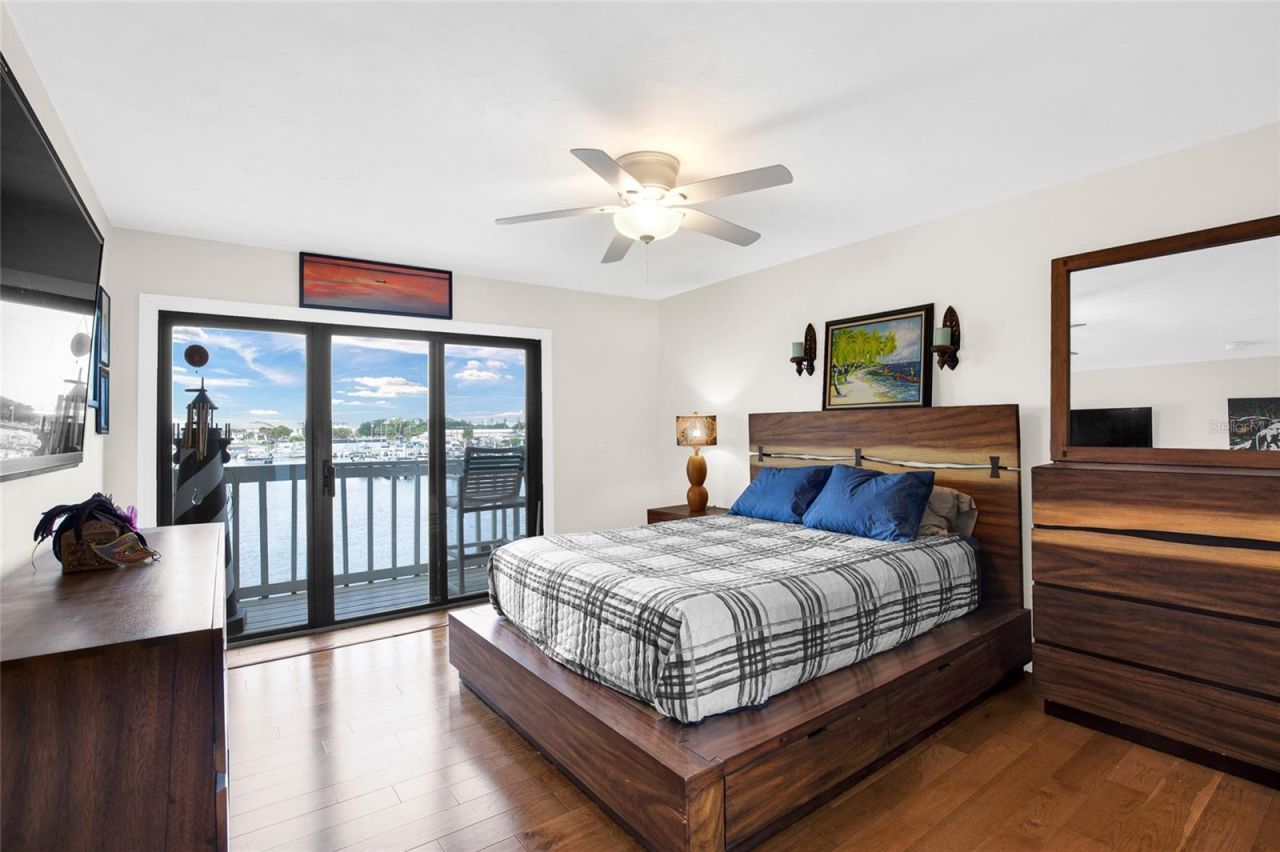 121 Lagoon Court, New Smyrna Beach, FL 32169 Photo