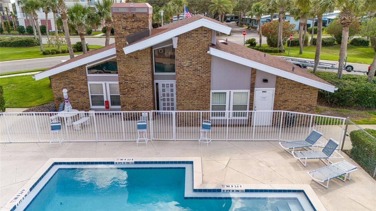 121 Lagoon Court, New Smyrna Beach, FL 32169 Photo