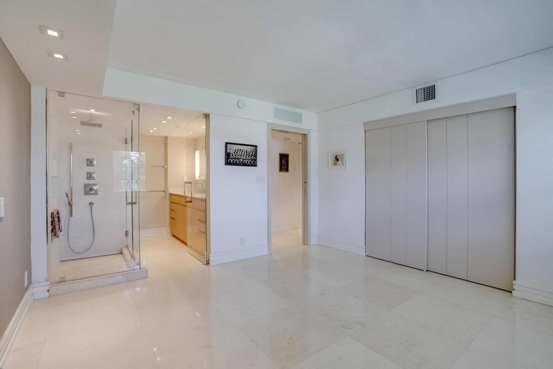2000 S Ocean Lane, Unit 202, Fort Lauderdale, FL 33316 Photo