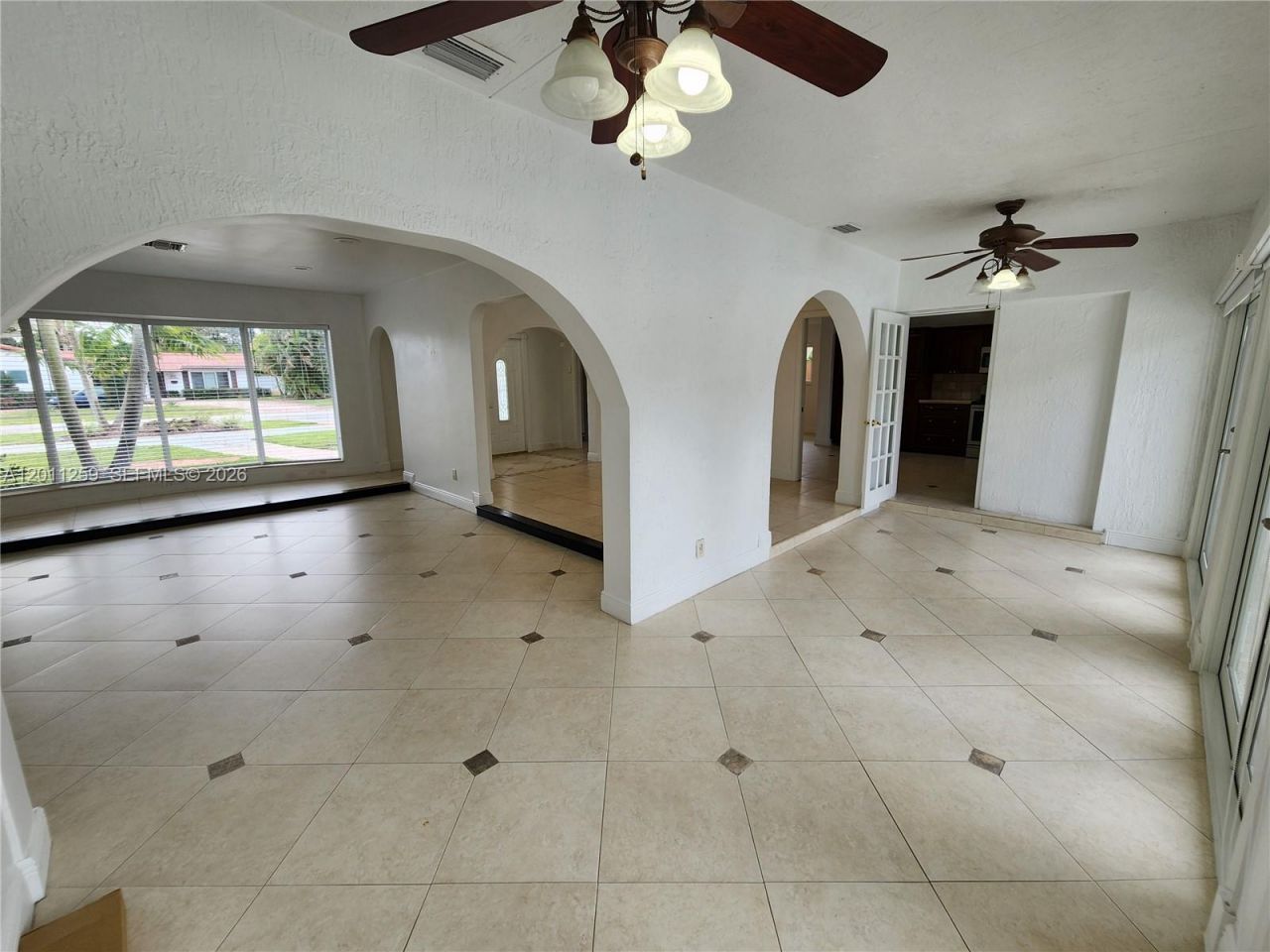 4233 S Jackson St , Hollywood, FL 33021 Photo