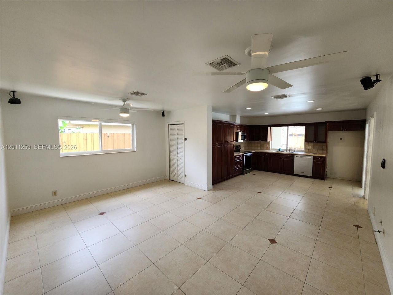 4233 S Jackson St , Hollywood, FL 33021 Photo