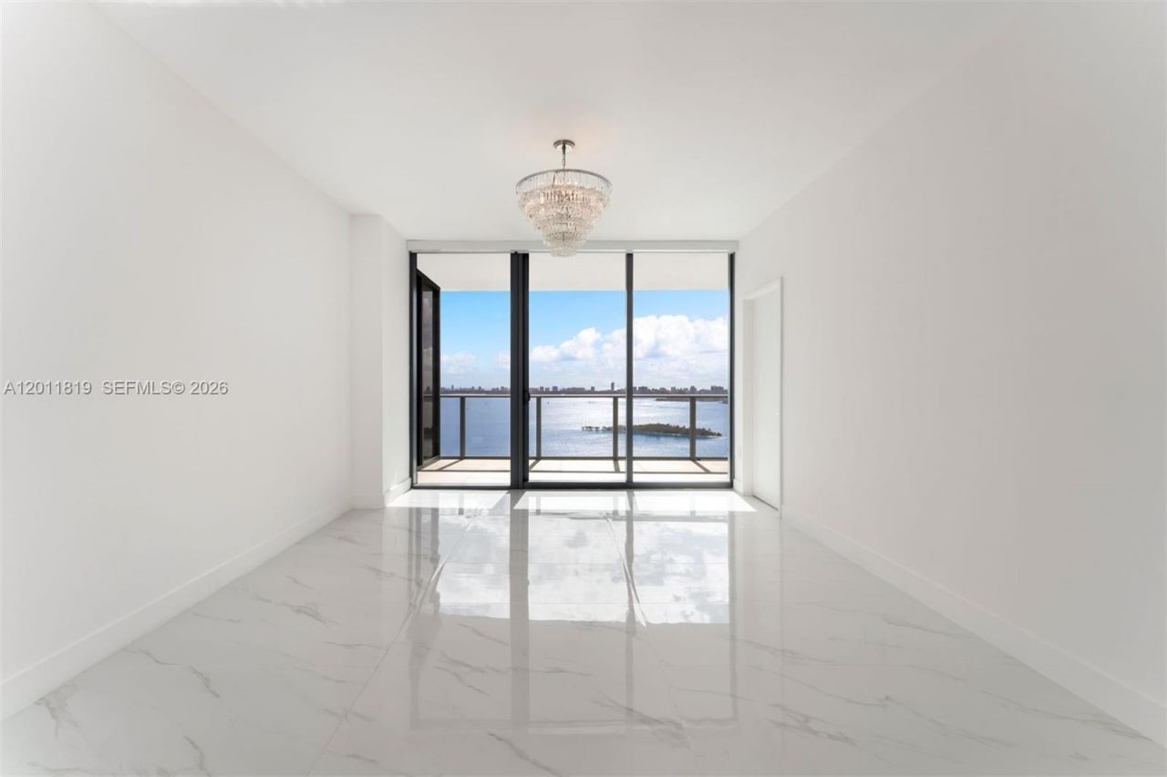 700 NE 24, Unit 2504, Miami, FL 33137 Photo