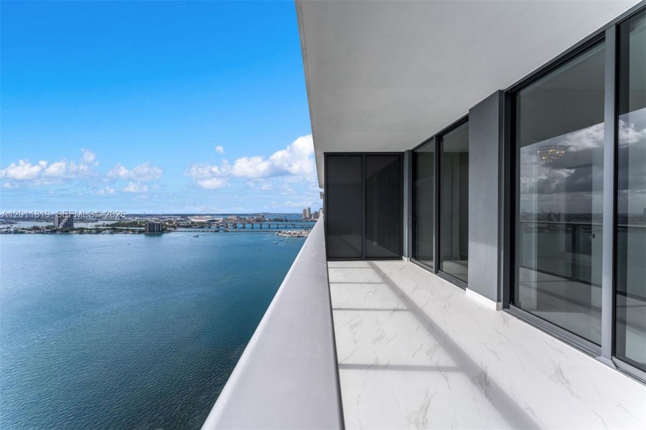 700 NE 24, Unit 2504, Miami, FL 33137 Photo