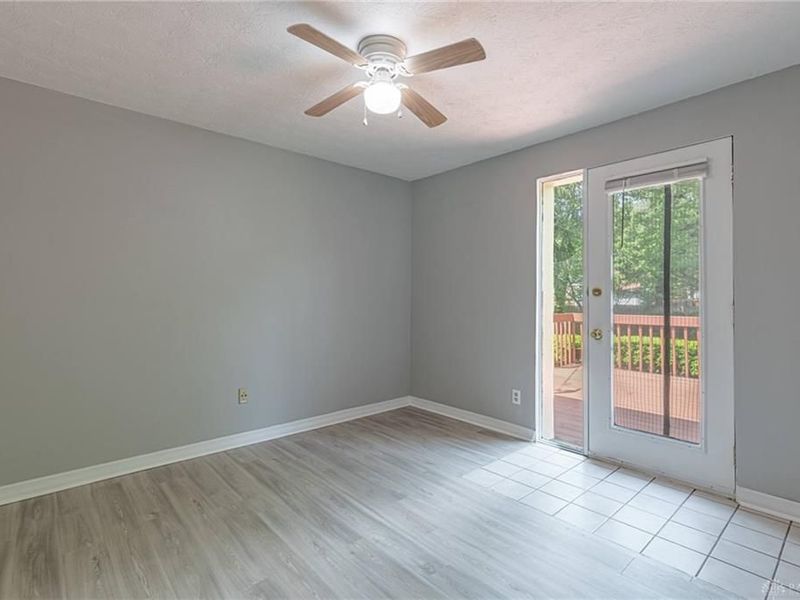 521 Oakview Drive, Dayton, OH 45429 Photo 10