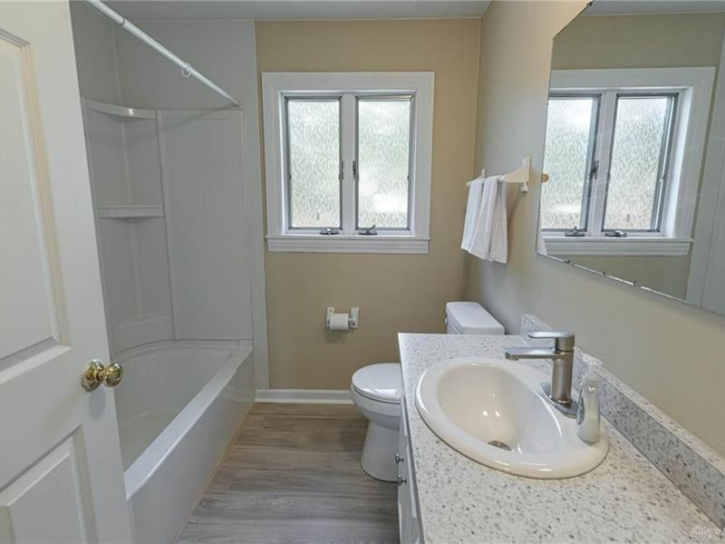 521 Oakview Drive, Dayton, OH 45429 Photo 12