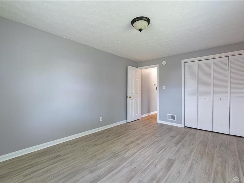 521 Oakview Drive, Dayton, OH 45429 Photo 14