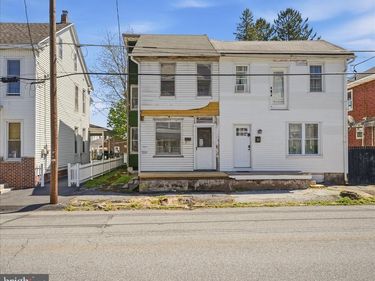 15 N NICE STREET, FRACKVILLE, PA 17931