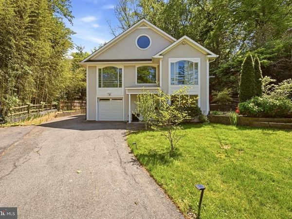 8400 THORNDEN TERRACE, BETHESDA, MD 20817