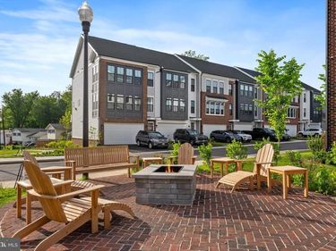 7413 ROCKY CREEK TERRACE, ANNANDALE, VA 22003