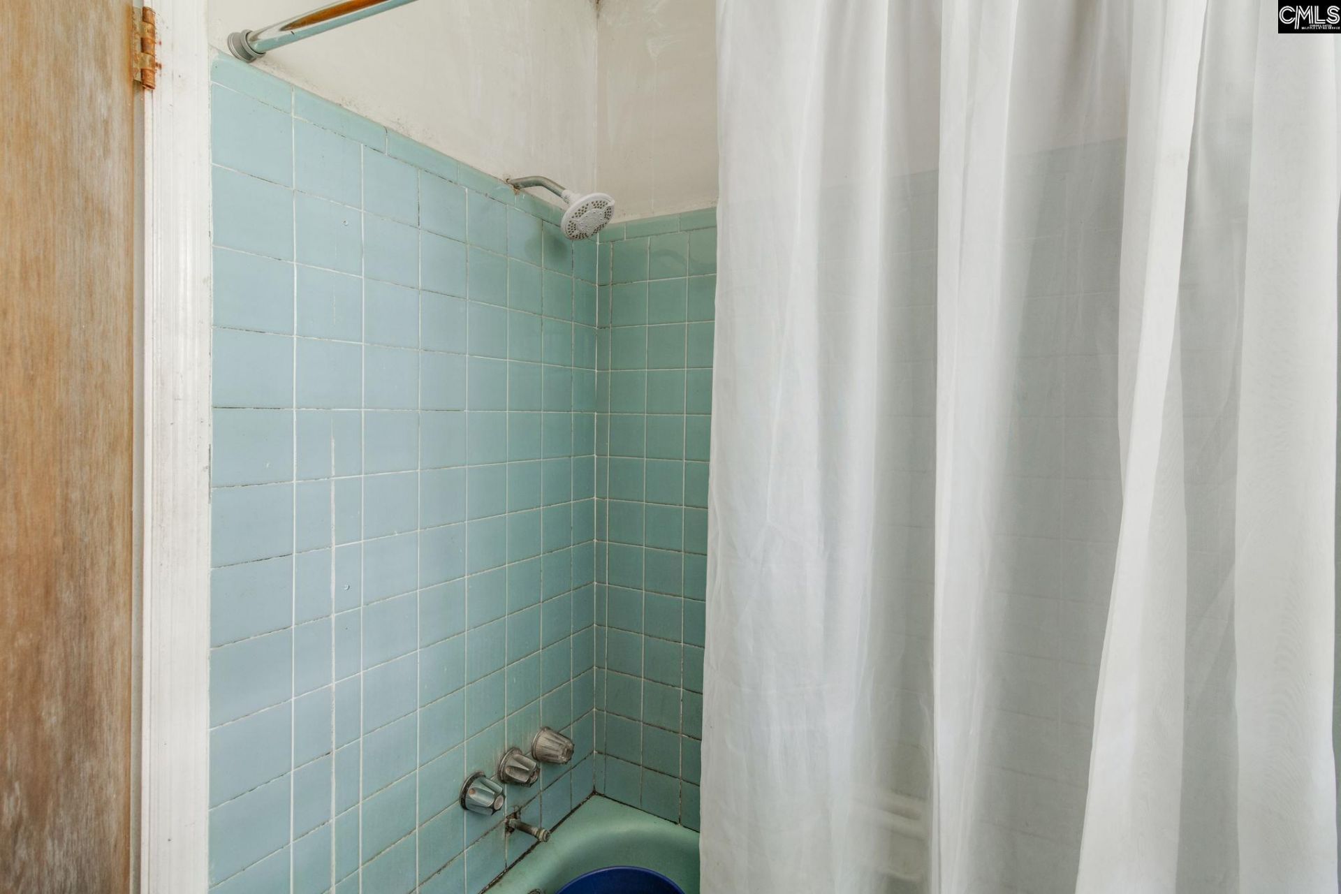 120 Eastwind Road Photo 17