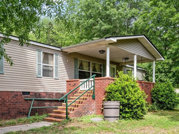 6120 Flatwoods Rd, Camden, TN 38320