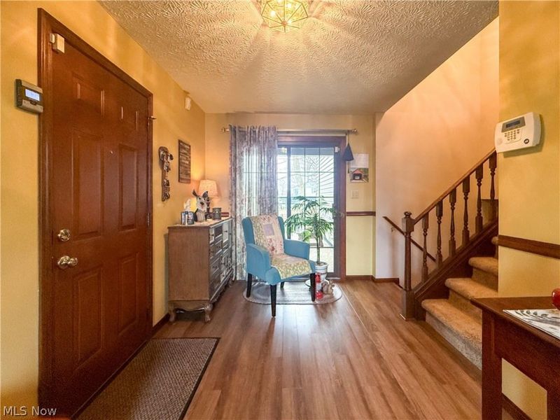 3225 Caprice Drive SW, Warren, OH 44481 Photo 4