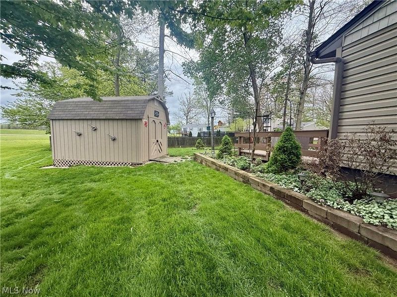 3225 Caprice Drive SW, Warren, OH 44481 Photo 40