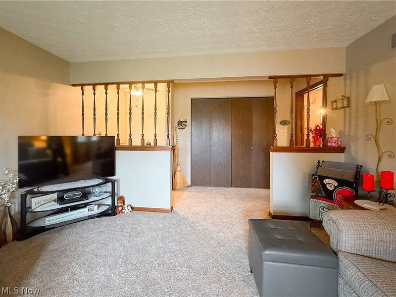 3225 Caprice Drive SW, Warren, OH 44481 Photo 8