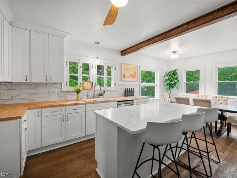 6950 Arlington Street, Brecksville, OH 44141 Photo 6