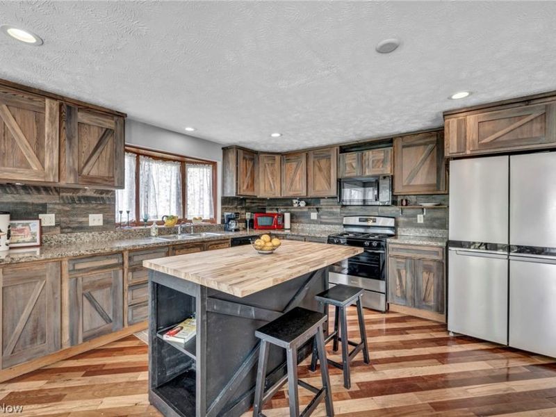 2160 Boston Road, Hinckley, OH 44233 Photo 17