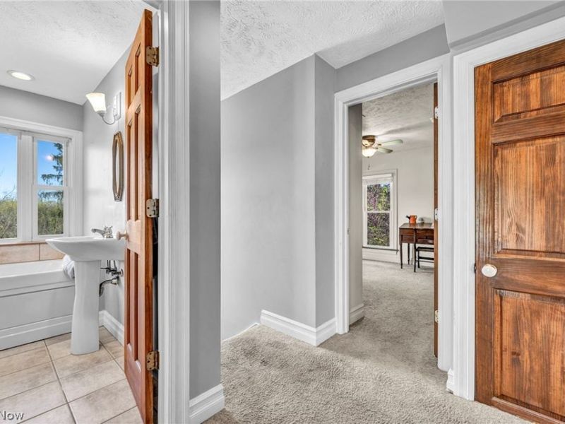 2160 Boston Road, Hinckley, OH 44233 Photo 30