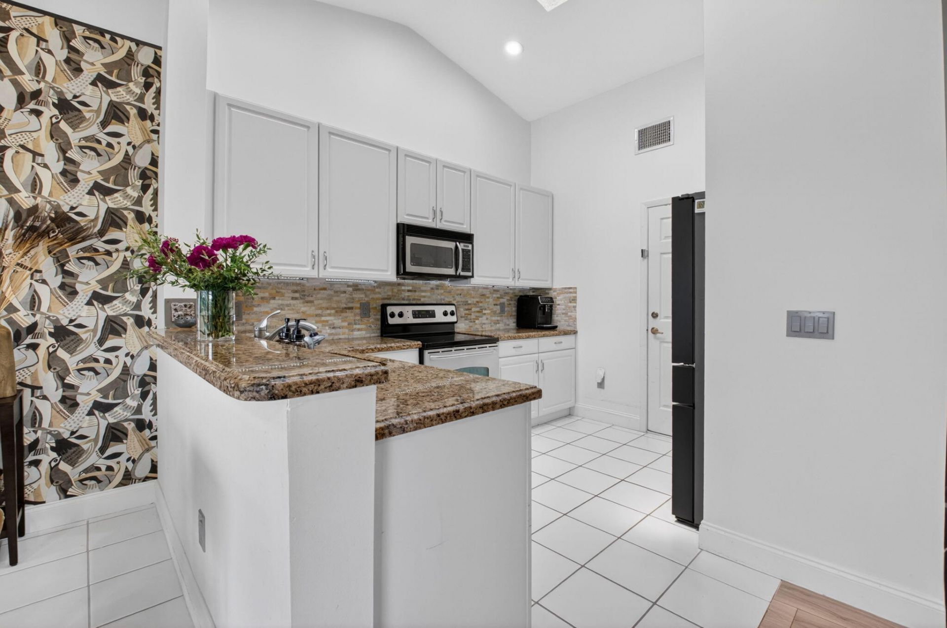 17257 Boca Club Boulevard, Unit Apt 5, Boca Raton, FL 33487 Photo