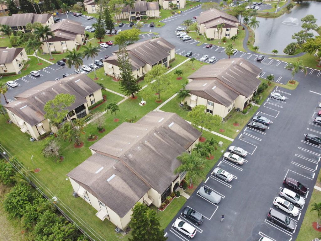 320 Pine Ridge Circle, Greenacres, FL 33463 Photo