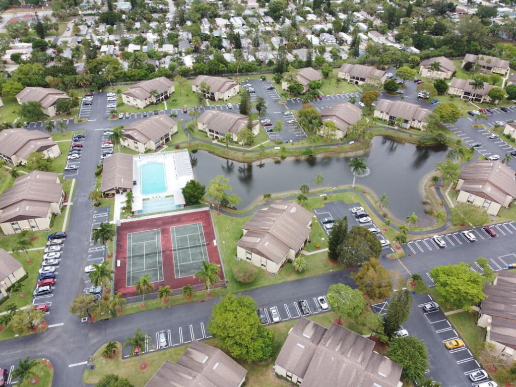 320 Pine Ridge Circle, Greenacres, FL 33463 Photo