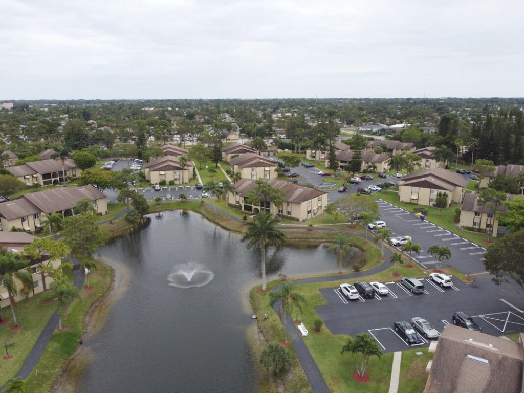 320 Pine Ridge Circle, Greenacres, FL 33463 Photo