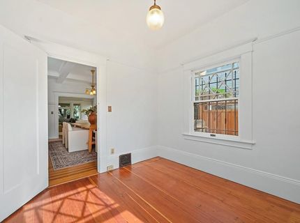 2940 23rd St, Sacramento, CA 95818 Photo