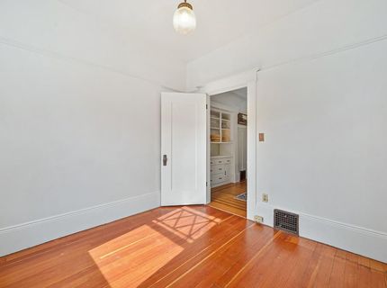 2940 23rd St, Sacramento, CA 95818 Photo