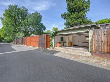 2940 23rd St, Sacramento, CA 95818 Photo