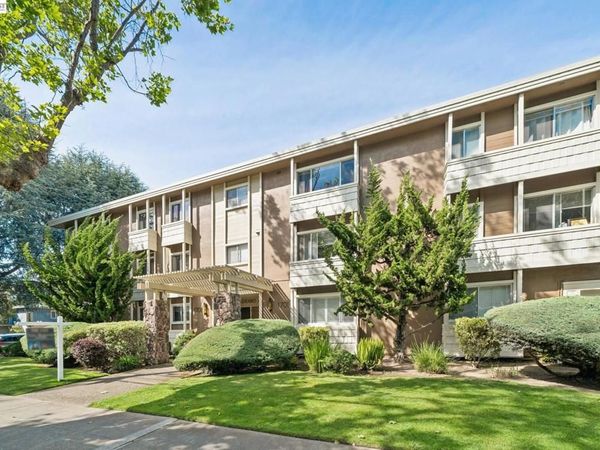 1701 Central Ave, Unit R, Alameda, CA 94501