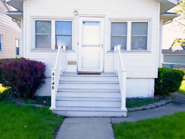 6145 Noble Avenue , Hammond, IN 46320