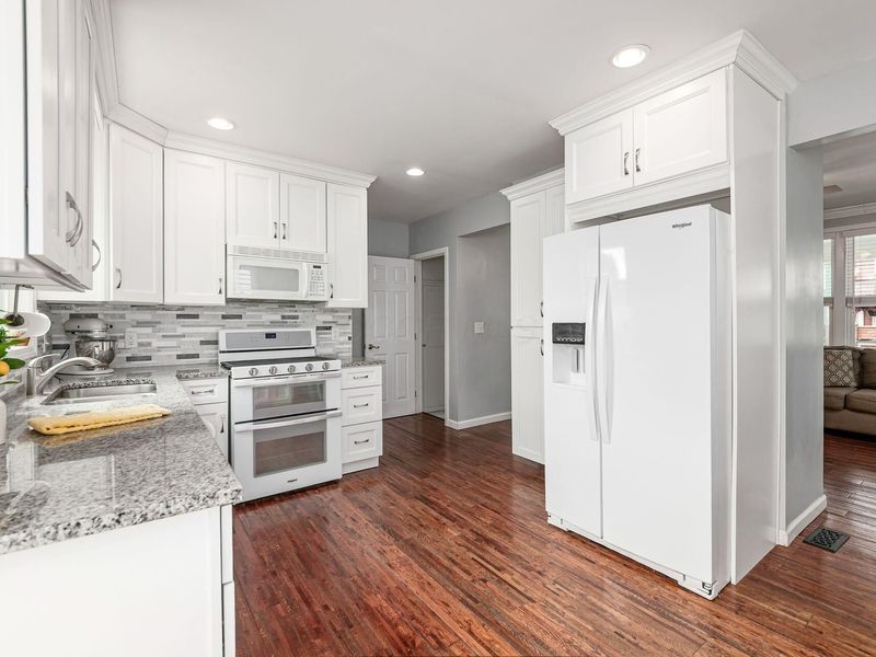 405 E Jenkins Avenue, Columbus, OH 43207 Photo 10