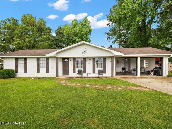 1201 Anderson Street, Forest, MS 39074