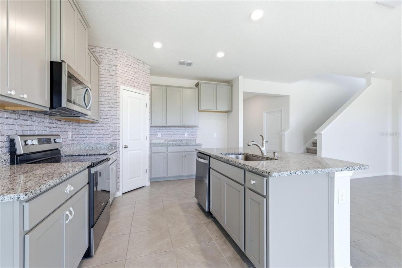 3813 Lively Coral Place, Bradenton, FL 34208 Photo