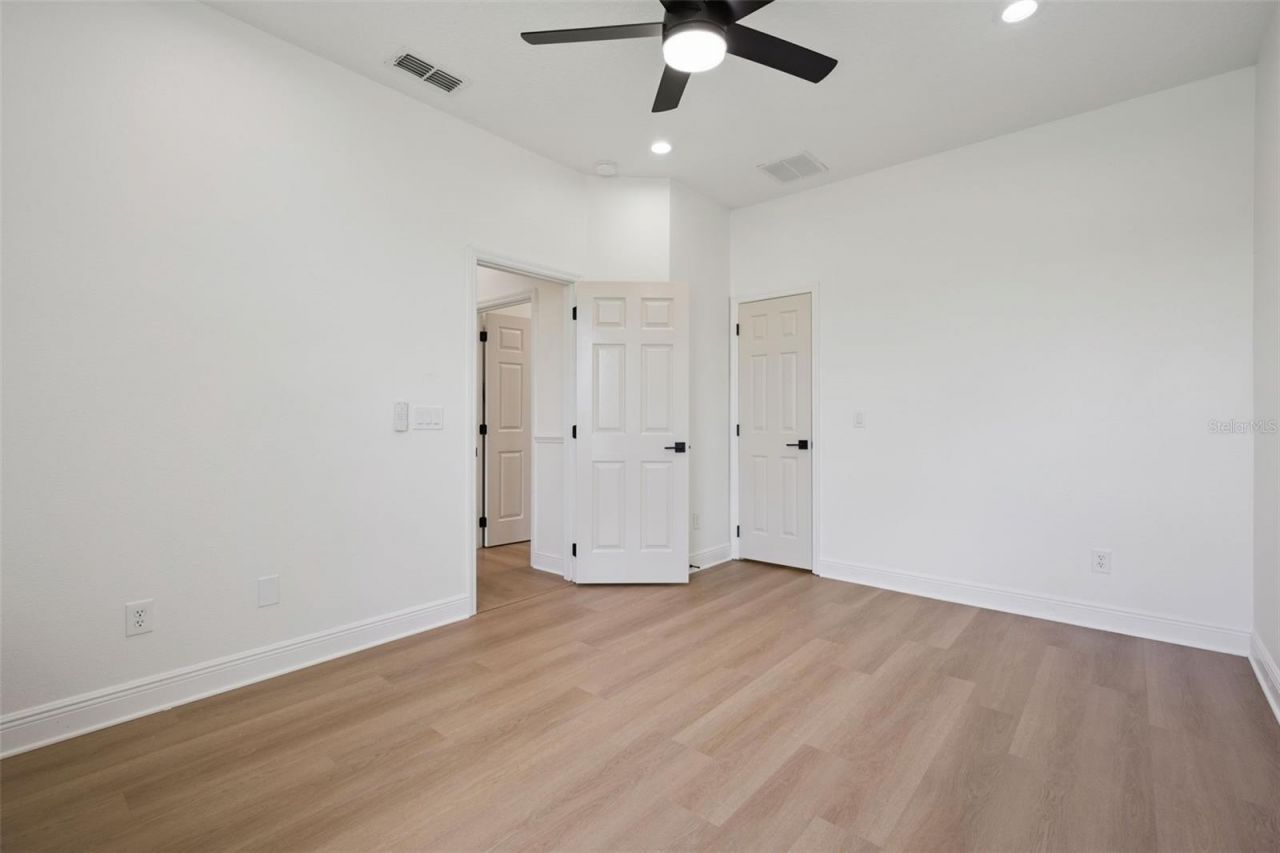 5979 Winchester Isle Rd, Orlando, FL 32829 Photo