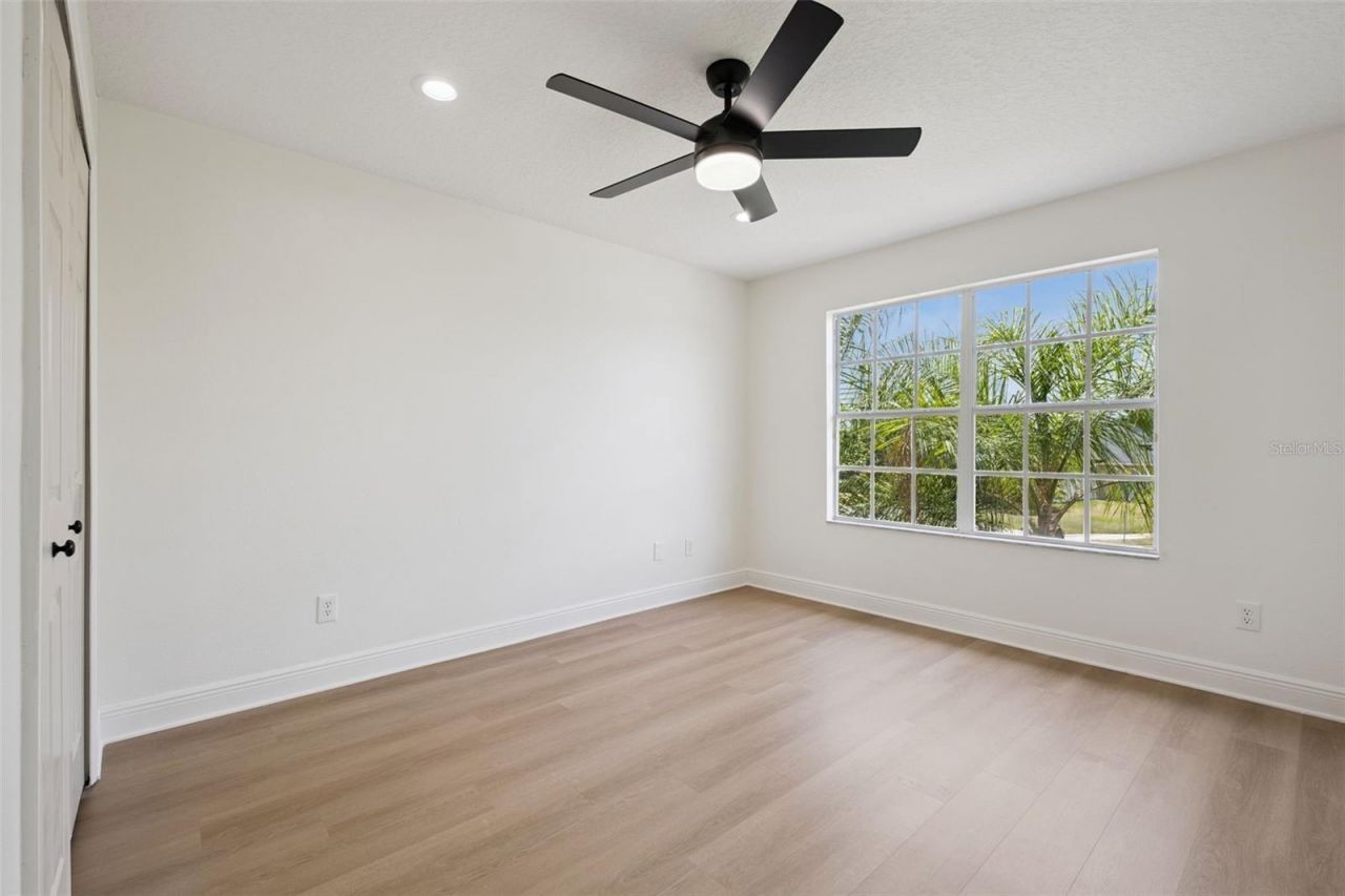 5979 Winchester Isle Rd, Orlando, FL 32829 Photo