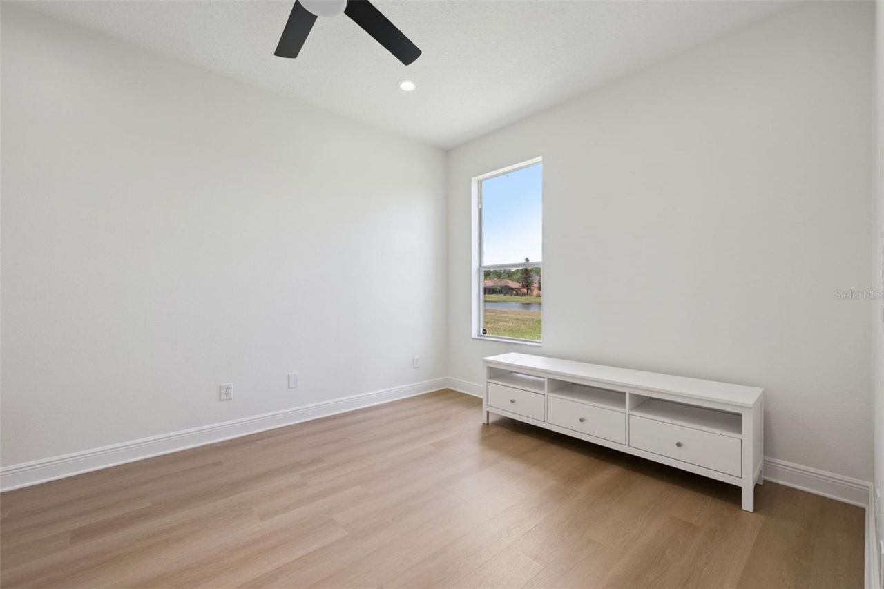 5979 Winchester Isle Rd, Orlando, FL 32829 Photo