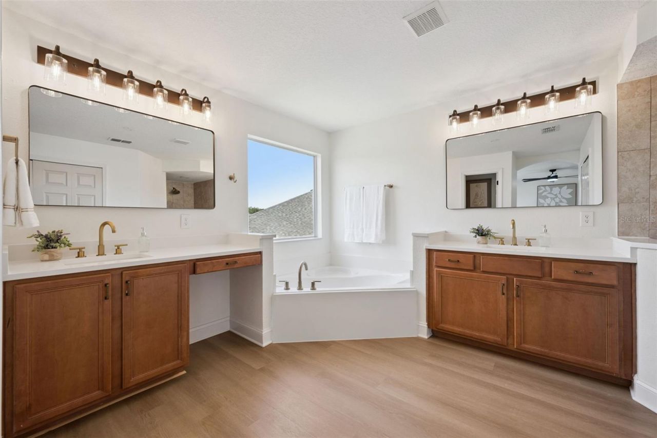 5979 Winchester Isle Rd , Orlando, FL 32829 Photo