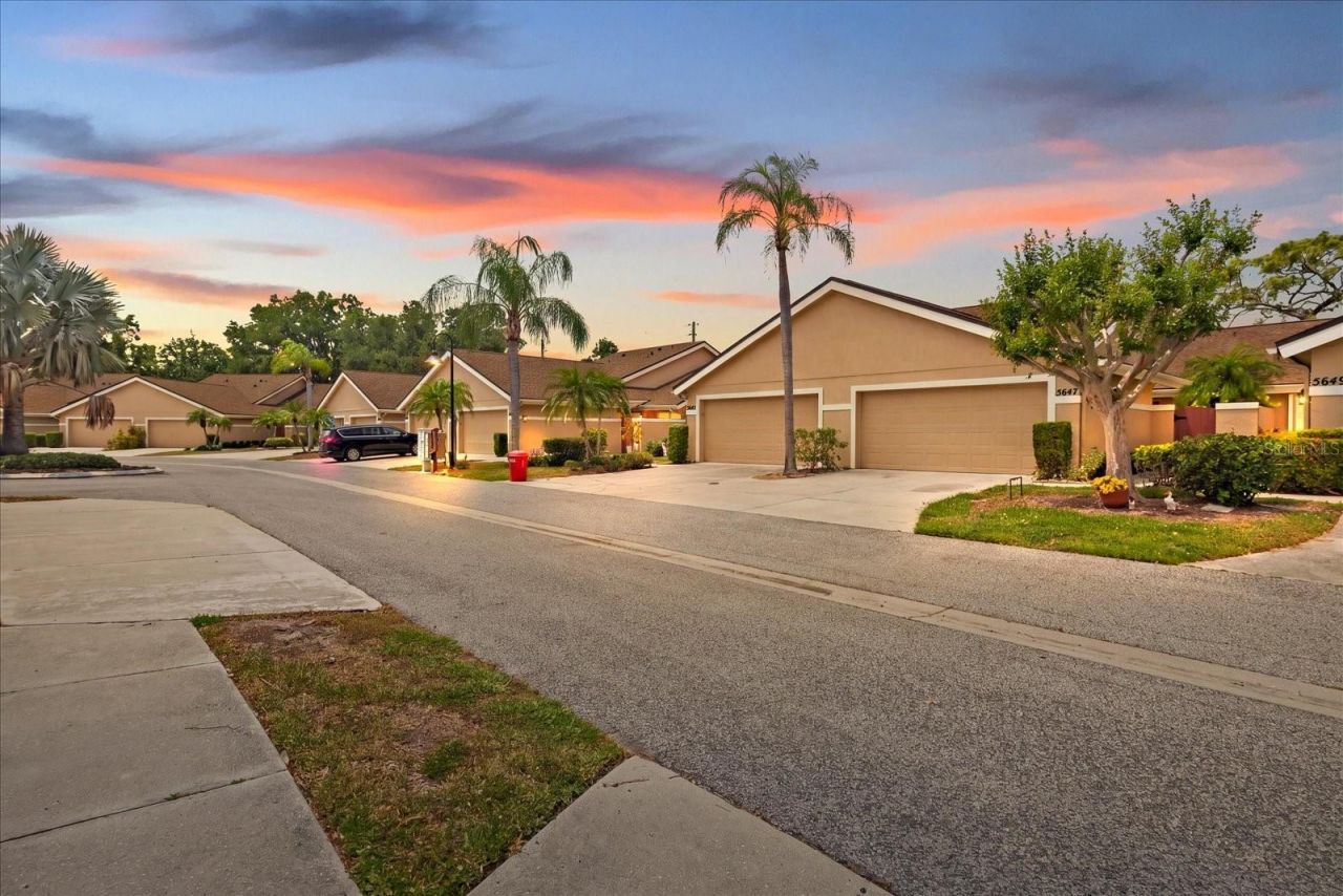 5647 Monte Rosso Road, Sarasota, FL 34243 Photo
