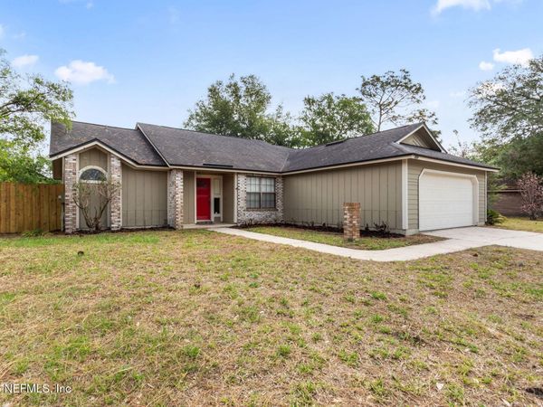 8365 HAMDEN Road W, Jacksonville, FL 32244