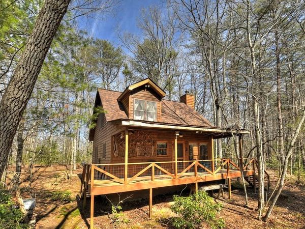 331 Chestnut Gap Road, Blue Ridge, GA 30513