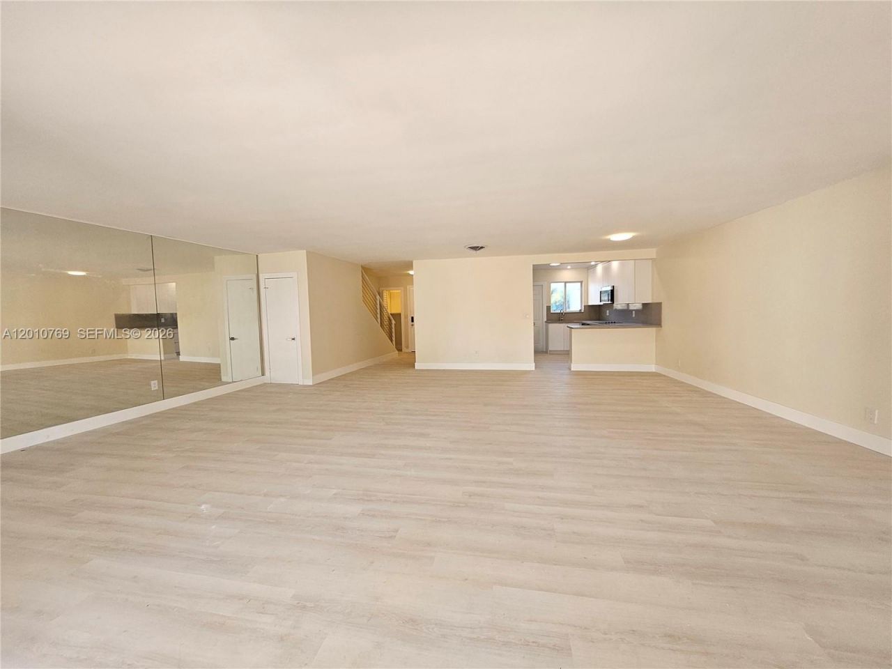 834 Raymond St , Miami Beach, FL 33141 Photo