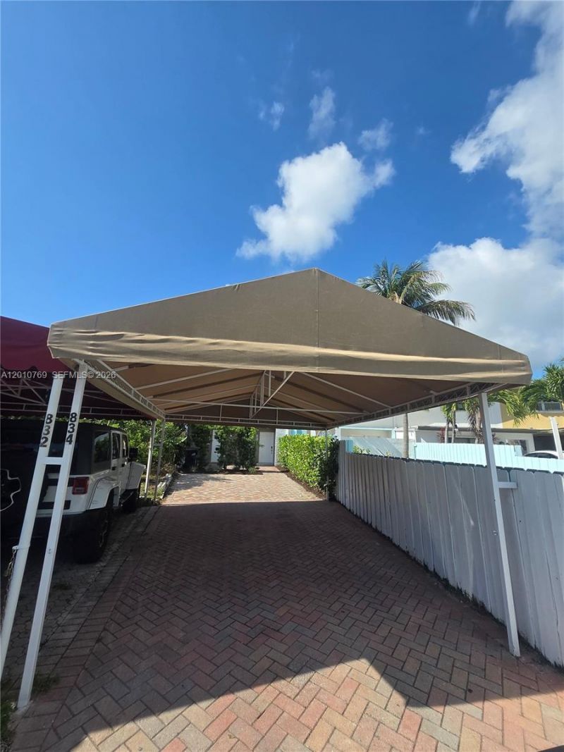 834 Raymond St , Miami Beach, FL 33141 Photo
