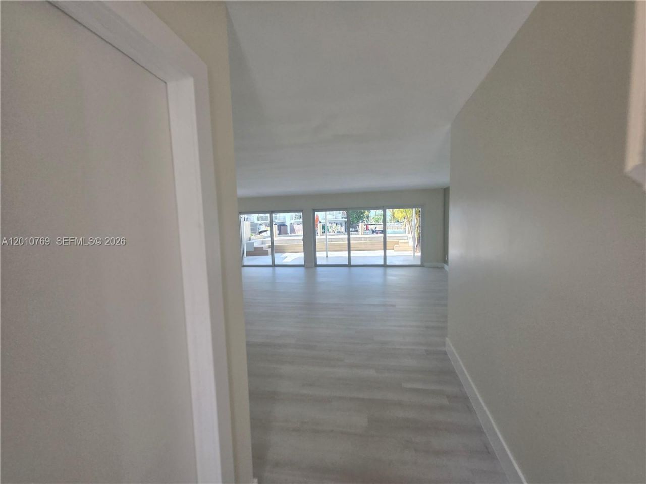 834 Raymond St , Miami Beach, FL 33141 Photo