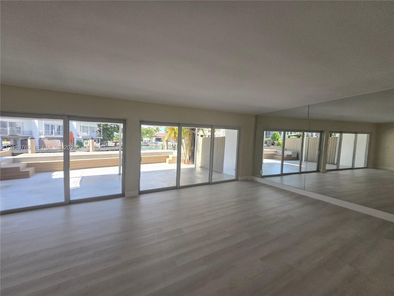 834 Raymond St , Miami Beach, FL 33141 Photo