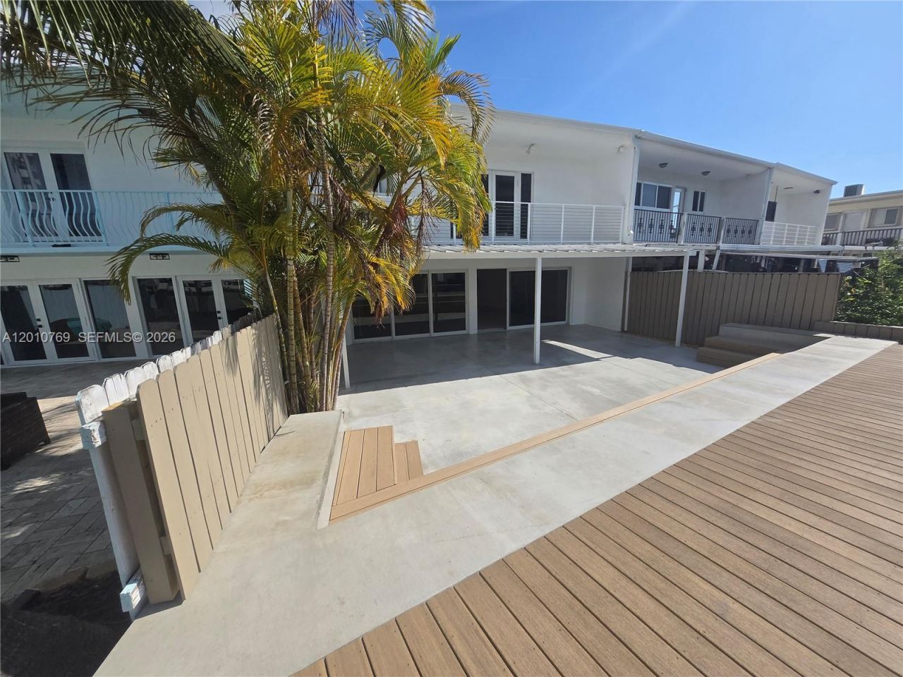 834 Raymond St , Miami Beach, FL 33141 Photo