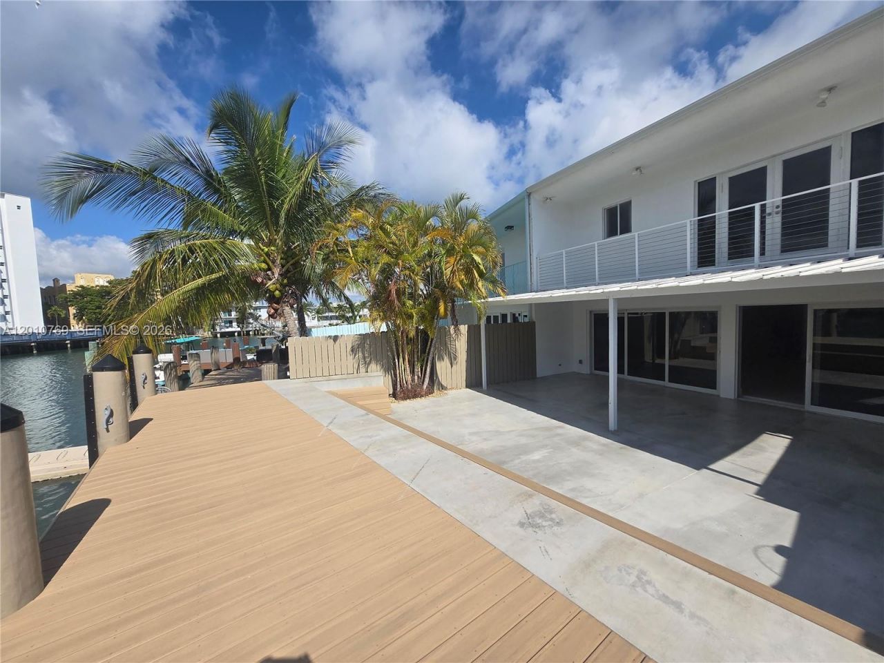 834 Raymond St , Miami Beach, FL 33141 Photo