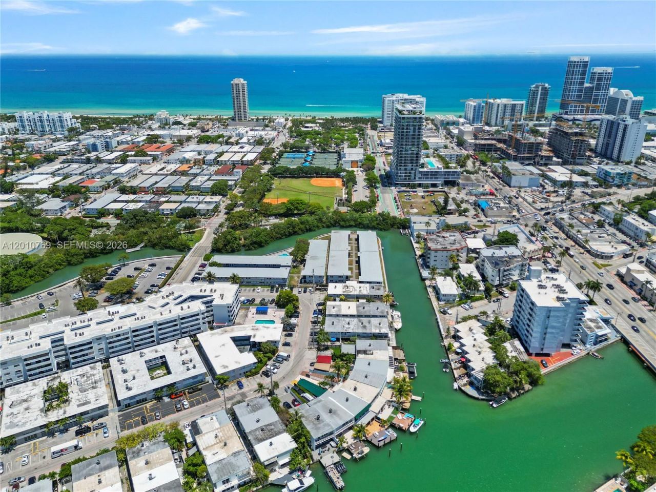 834 Raymond St , Miami Beach, FL 33141 Photo